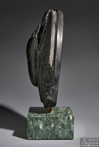 Скарабей с крыльями (на подставке) (Ег-60-124)