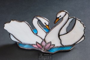 Витражный подсвечник Лебеди с лотосом (тиффани, В-160)